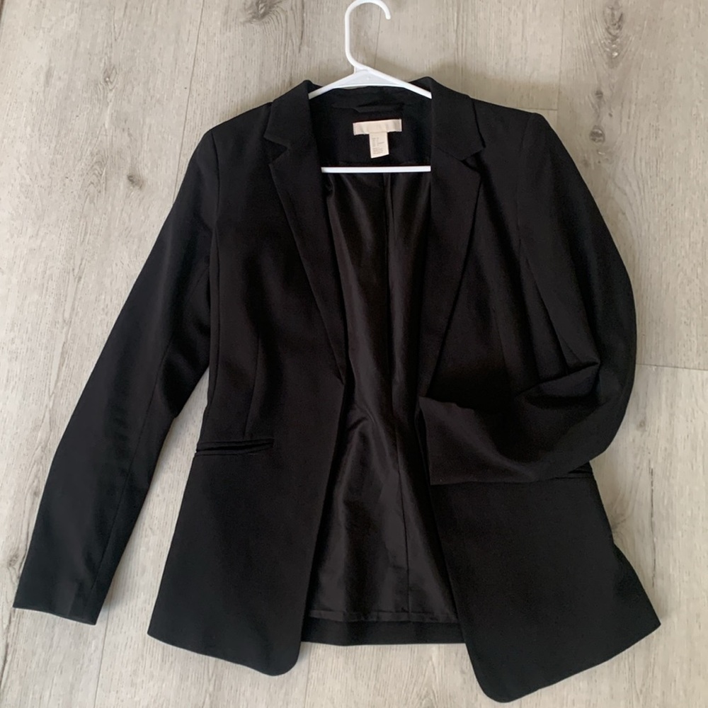 H & M black open blazer size 4 classic‎ career elegant mid length casual